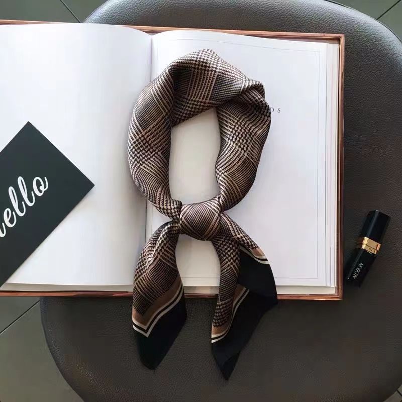 여성용 얼룩말 프린트 스퀘어 스카프, 부드러운 새틴,  - Silk Neck Scarf 리뷰 및 가격